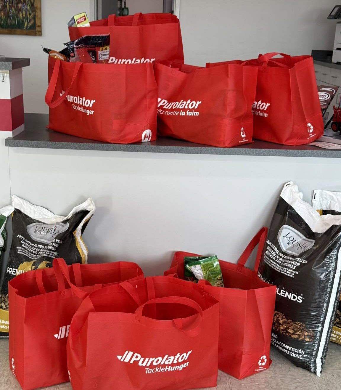 CFL Purolator Tackle Hunger Food Donations
